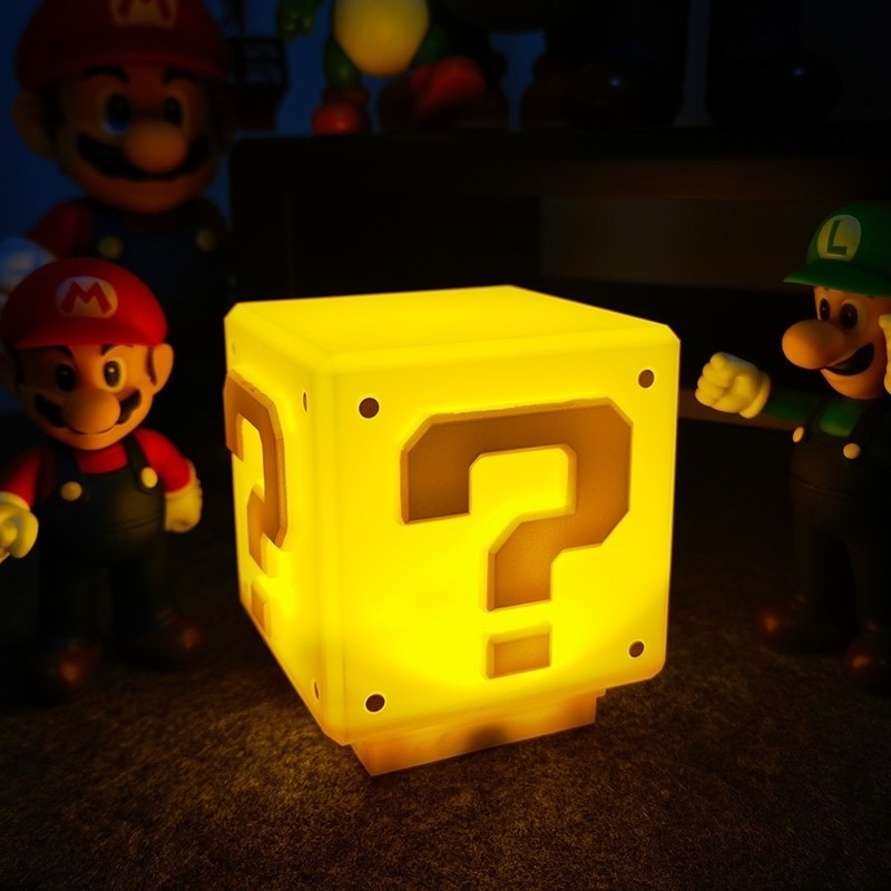 Super Mario Bros Game Lampu Malam Anime Figure Mario Lamp USB Charging LED Night Light Lampu Meja Kamar Tidur Hadiah Ulang Tahun Anak