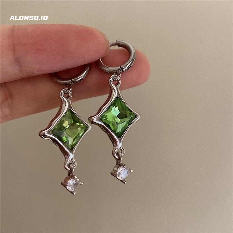 Aksesoris Anting Kristal Hijau Temperamen Kepribadian Hip Hop