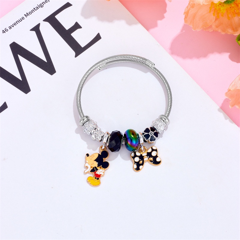 Umakuiaobo flanel galihtainless galihteel galihilver alfinpen intipsudut suketomen alfinartoon umakuickey alfininnie alfinharm alfineads galihracelets