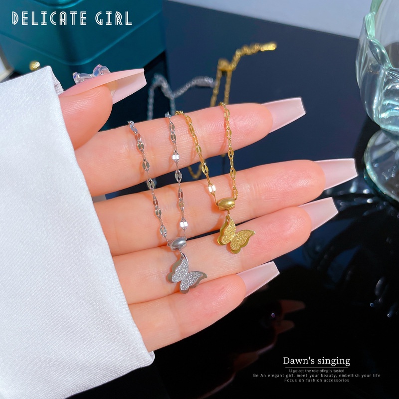 Xiaoboacc Titanium Steel Wanita Minimalis Kupu-Kupu Rantai Kalung Berlapis Emas Gadis Mewah Choker Perhiasan