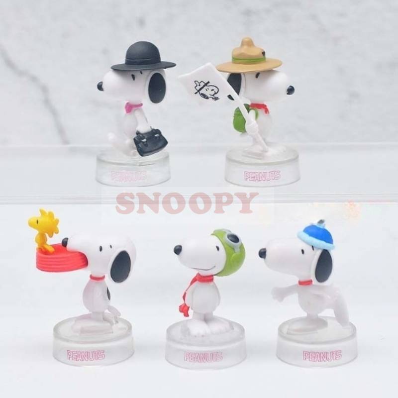 Set 5pcs Figure Snoopy Pvc Untuk Hiasan Meja Dan Susun Model Lucu Dan Warna Warni