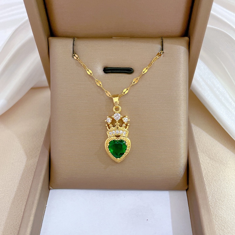 Xiaoboacc Baja Titanium Wanita Mewah Full Berlian Mahkota Liontin Berlapis Emas Klavikula Rantai Kalung