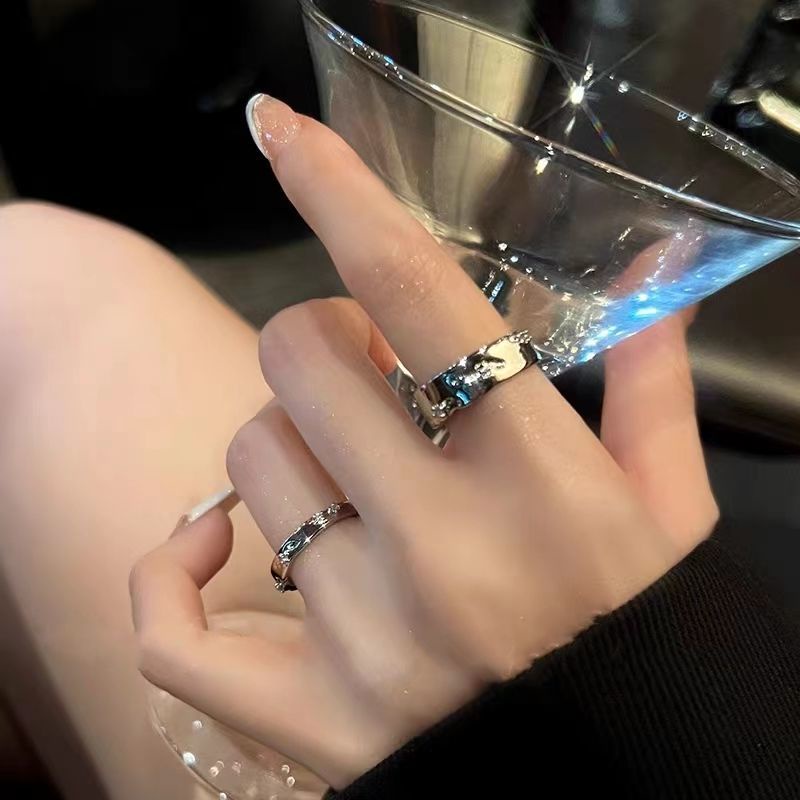 Set Cincin Pembukaan Zirkon Lingkaran Berpigmen Perak Aksesoris Temperamen Fashion Kepribadian Pasang