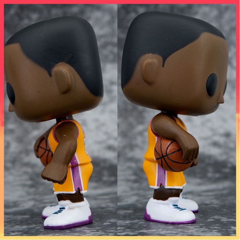 Kobe Bean Bryant Black Mamba Basket NBA Star Figure Model Cowok Hadiah Ornamen