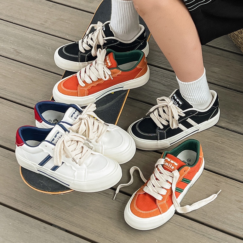 Sepatu Kets Pria Kemaja Pria Versi Korea  Spring and summer new style lovers casual canvas shoes men