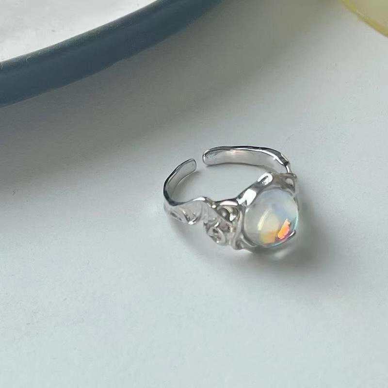 Moonstone Cincin Pembukaan Tidak Teratur Aksesoris Kepribadian Sederhana Cahaya Mewah