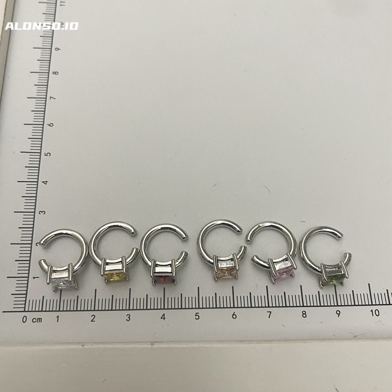 Anting Klip Telinga Zirkon Geometris Aksesoris Tren Mewah Ringan Simple