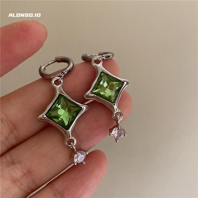 Aksesoris Anting Kristal Hijau Temperamen Kepribadian Hip Hop