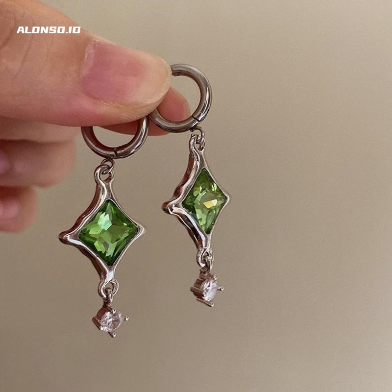 Aksesoris Anting Kristal Hijau Temperamen Kepribadian Hip Hop