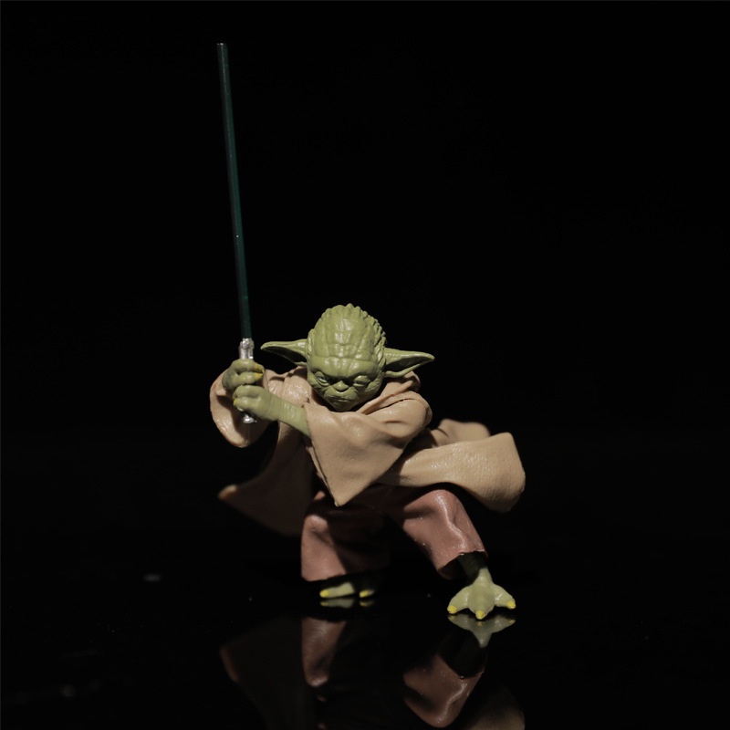 Mainan Figur Miniatur Master Yoda, Ideal Untuk Para Kolektor Atau Penggemar Star Wars