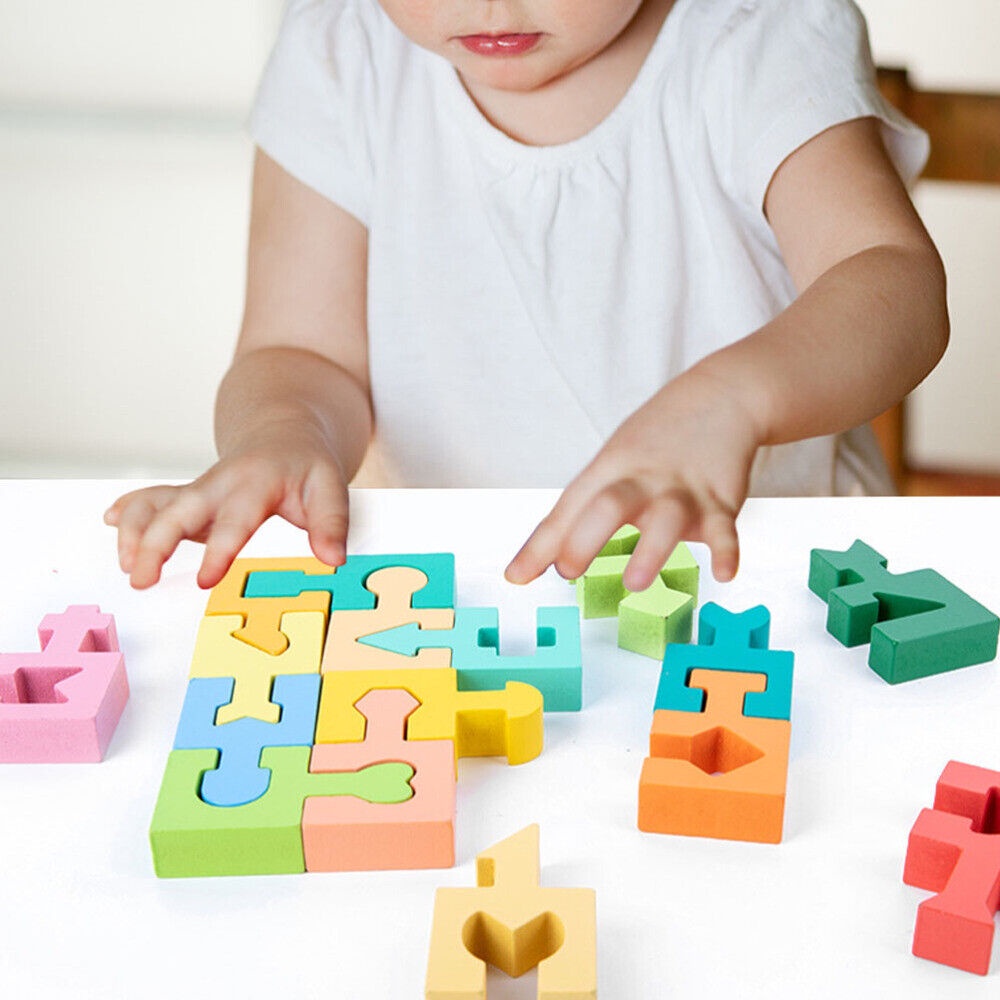 Dc 16-piece Shape-matching Puzzle Blocks Untuk Anak-Anak Mendorong Kreativitas Dan Solusi Masalah