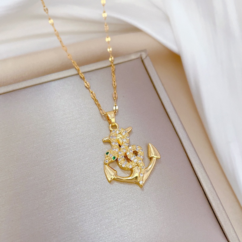 Xiaoboacc Baja Titanium Wanita Fashion Berlian Penuh Berlapis Emas Klavikula Rantai Kalung