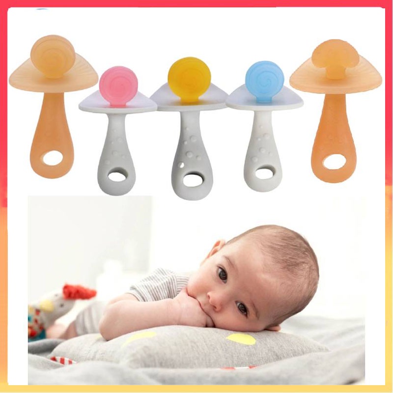 Permen Teether Jamur Stereoskopik Silika Gel Penggiling Gigi Mainan Bayi 8cm