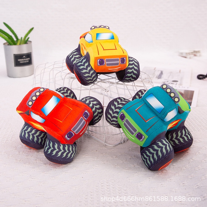 Plushie Mobil Off-road Fun Dengan Desain Kartun