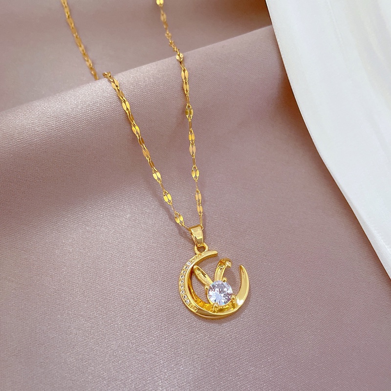 Xiaoboacc Titanium Steel Wanita Serbaguna Moon Rabbit Gold Chocker Rantai Kalung