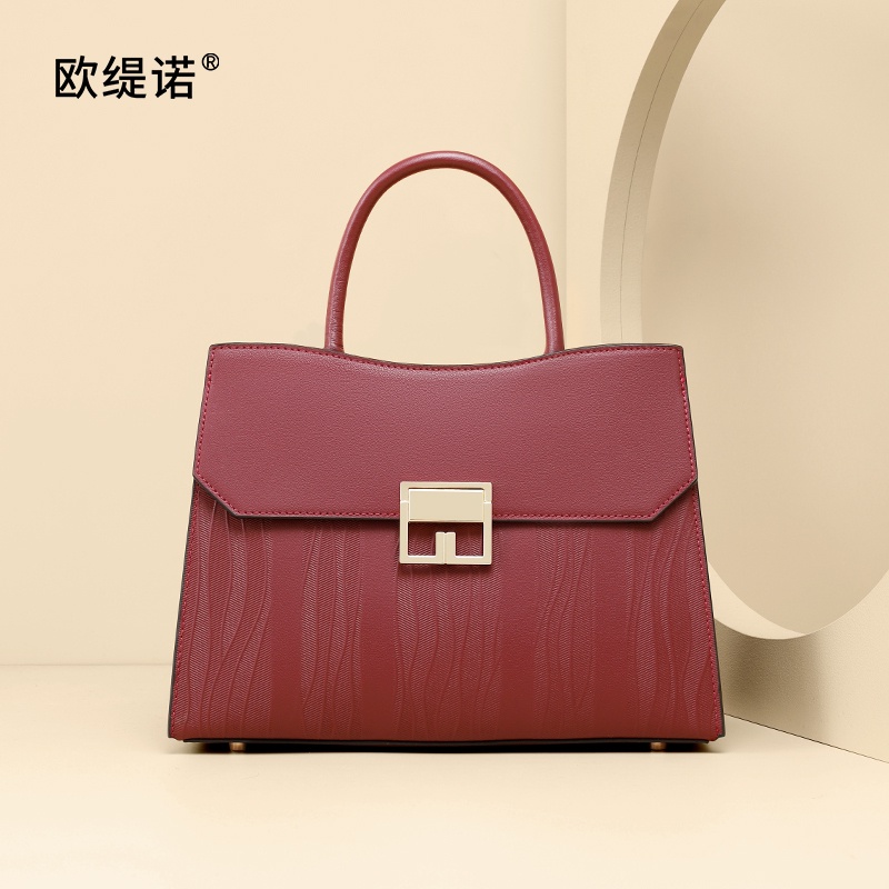 Hand Bag Tas ibu kulit asli, tas perasaan tinggi, tas pernikahan merah atmosfer baru wanita 2023, ta