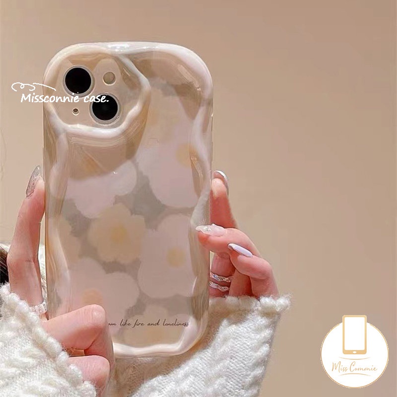 IPHONE Ins Musim Semi Segar Bunga Case Kompatibel Untuk Iphone11 14 12 13 Pro Max 7Plus XR X7 8 6s 6 Plus XS Max SE 2020 3D Bergelombang Tepi Melengkung Shockproof Lembut Mengkilap Penutup Belakang