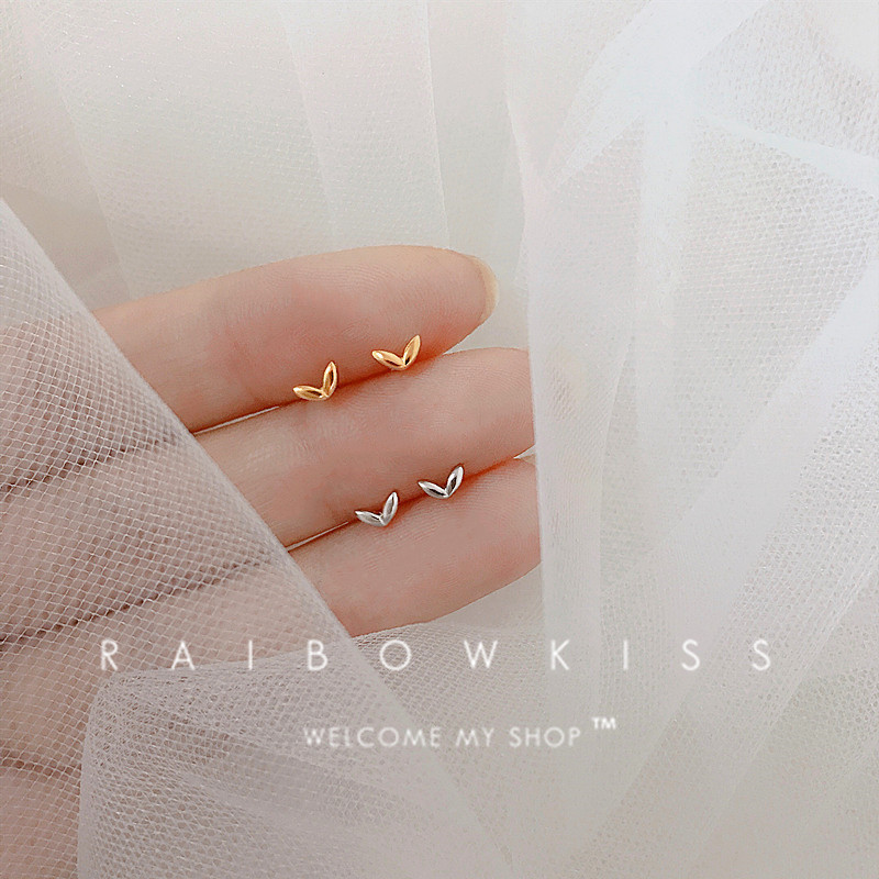 Anting kecambah mini kecil segar untuk wanita anting daun tauge kecil tak terlihat sederhana dan mo