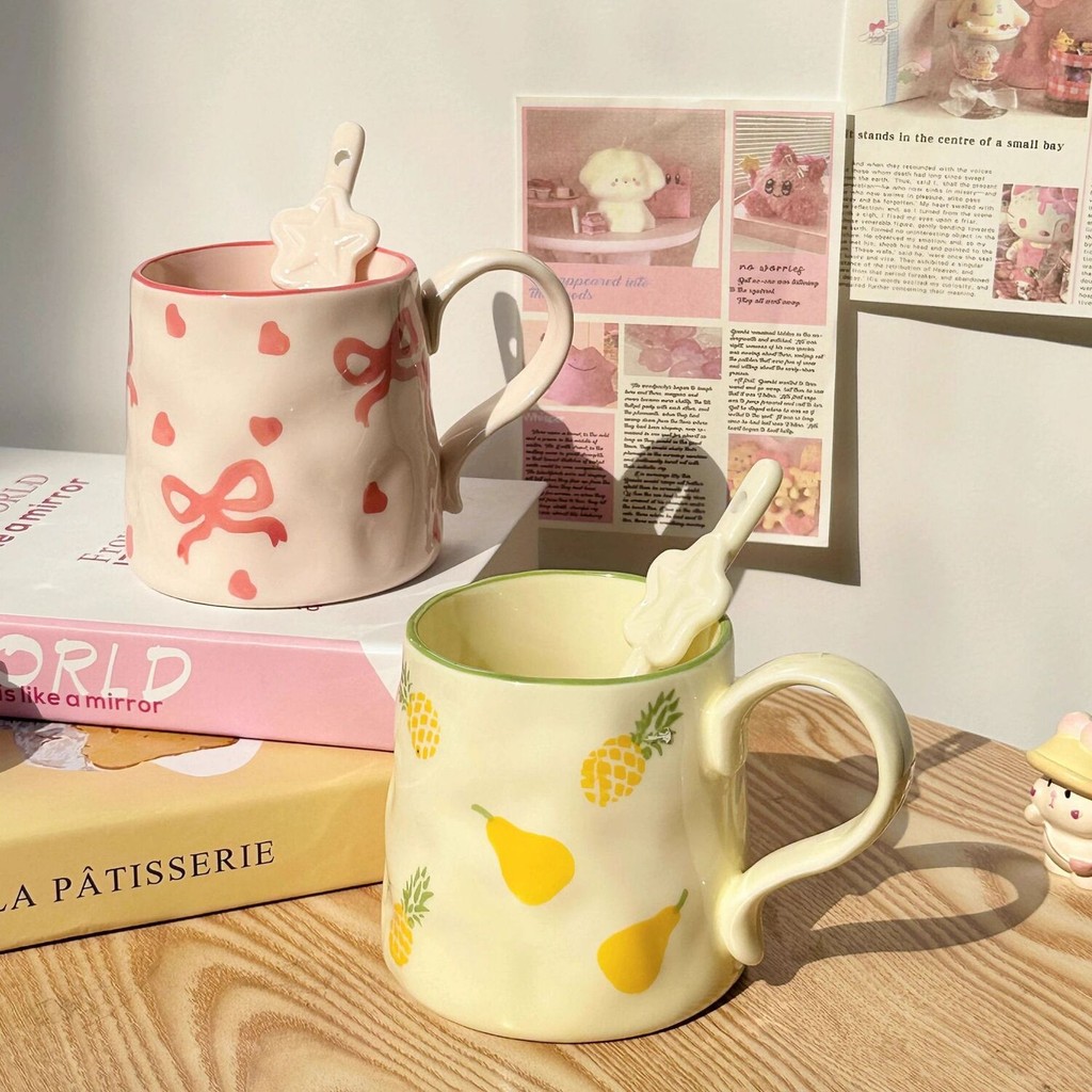 Mug ceramic mug lucu gadis Unik air bernilai tinggi Unik kecil segar Unik keramik berkapasitas besar
