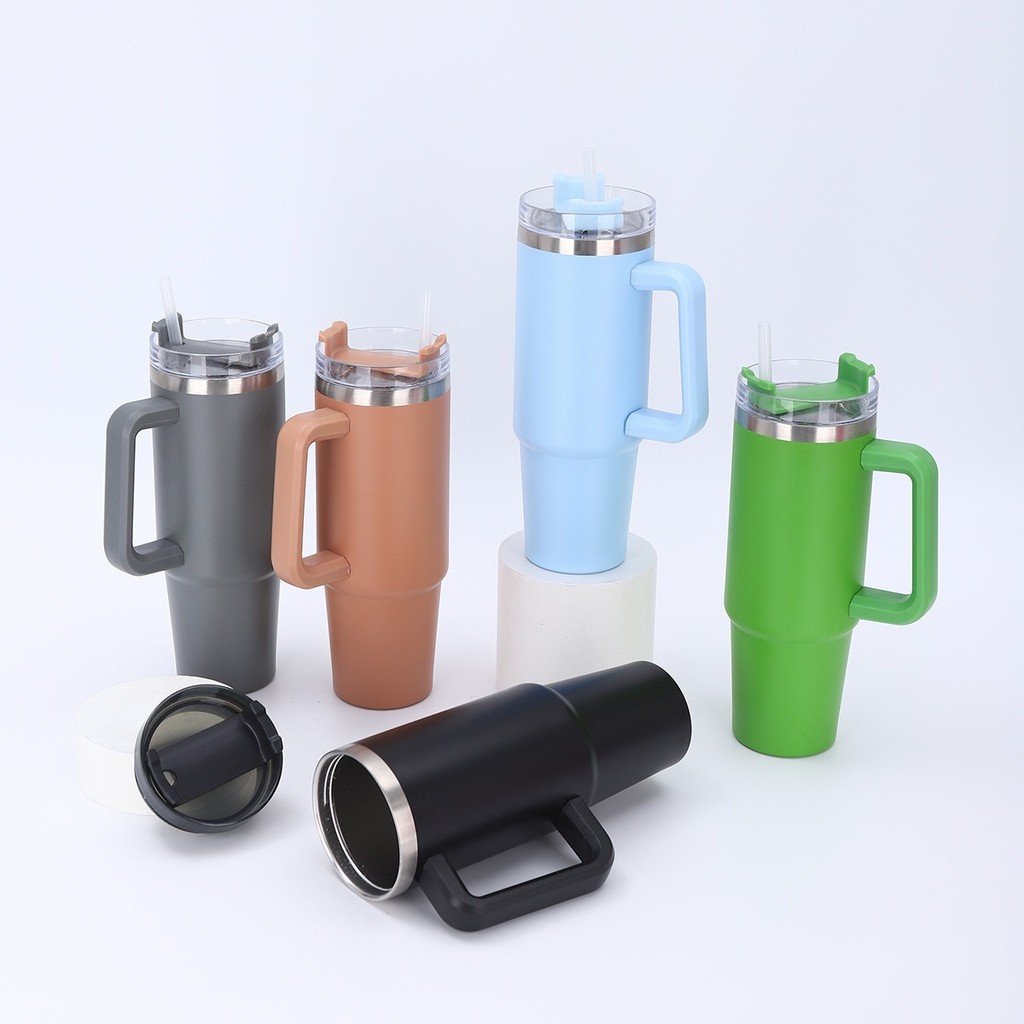 Tumblr  Generasi kedua 30oz Kapasitas Besar Stainless Steel Isolasi Cangkir Mobil Portable dengan Pi