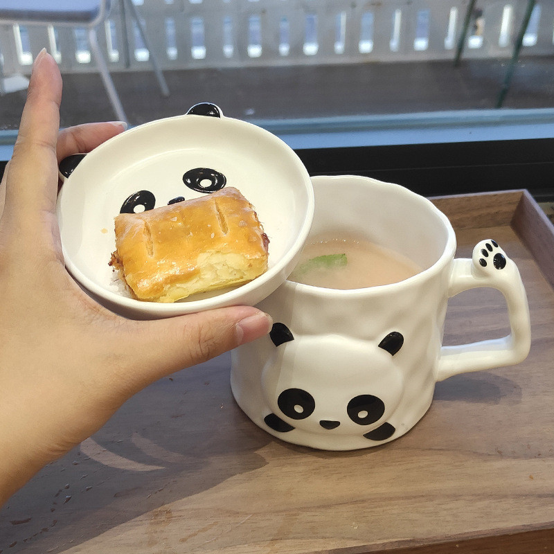 Mug Panda Unik air dengan penutup keramik Unik bernilai tinggi gadis perasaan desain kecil lucu anak