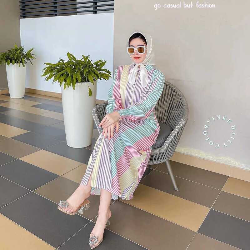 Maxi Gaun Bergaris Wanita Muslim Fashion Dubai Abaya Turki Kaftan Saudi Arab Robe Kasual Gaun Kemeja