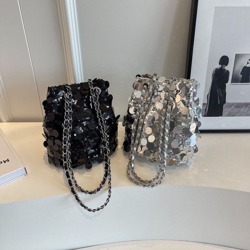 Tas Wanita  Baobao Women's 2023 New Versatile Internet Celebrity Gaya Sama Chain Shining Slice Bling