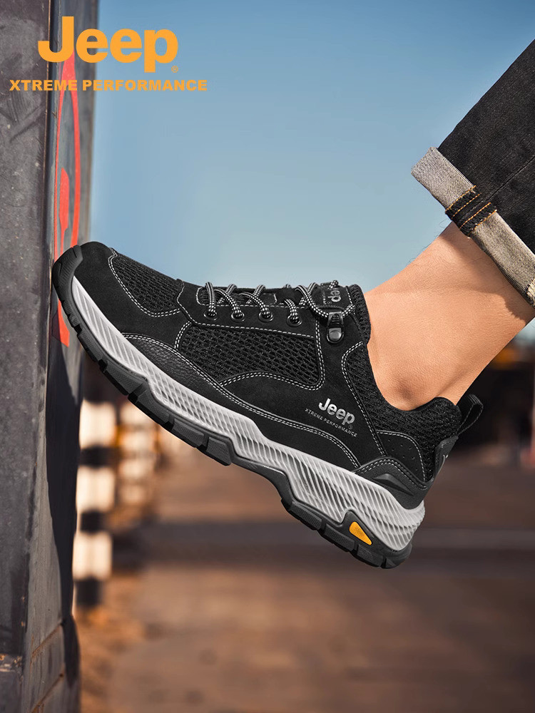 / Jeep pendakian musim semi baru bernapas rekreasi luar ruangan sepatu olahraga perjalanan berjalan 