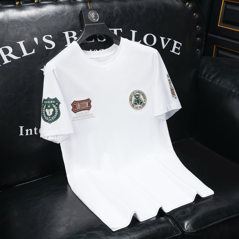 Kaos Pria Terbaru  Embroideri tinggi Little Bear T-shirt dengan lengan pendek Trend brand pria 2023 