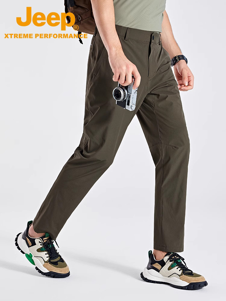 Jeep celana kering pria