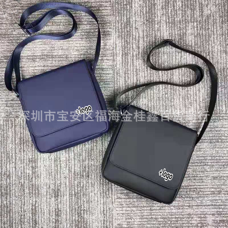 Kokodil tas pria baru. Kotak kulit.