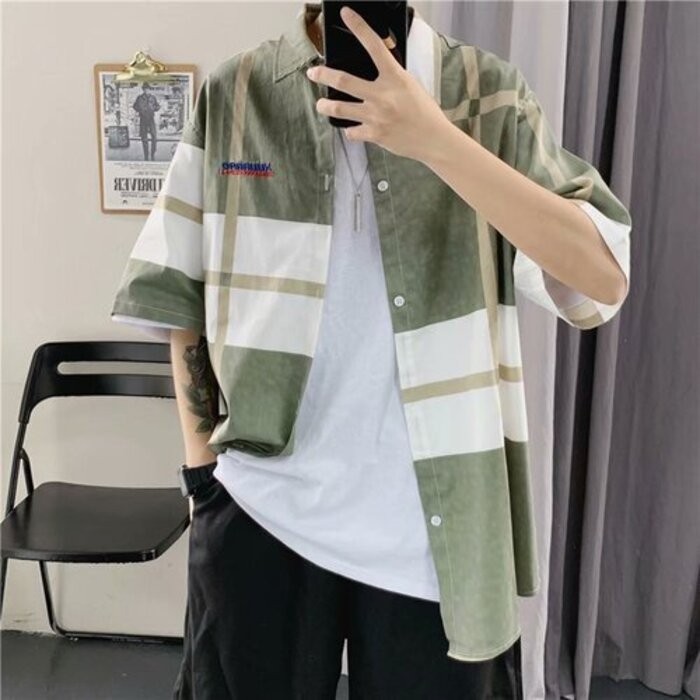 Summer New Checkered Short Version Korea Loose Half Sleeve Shirt Men's Coat Trend