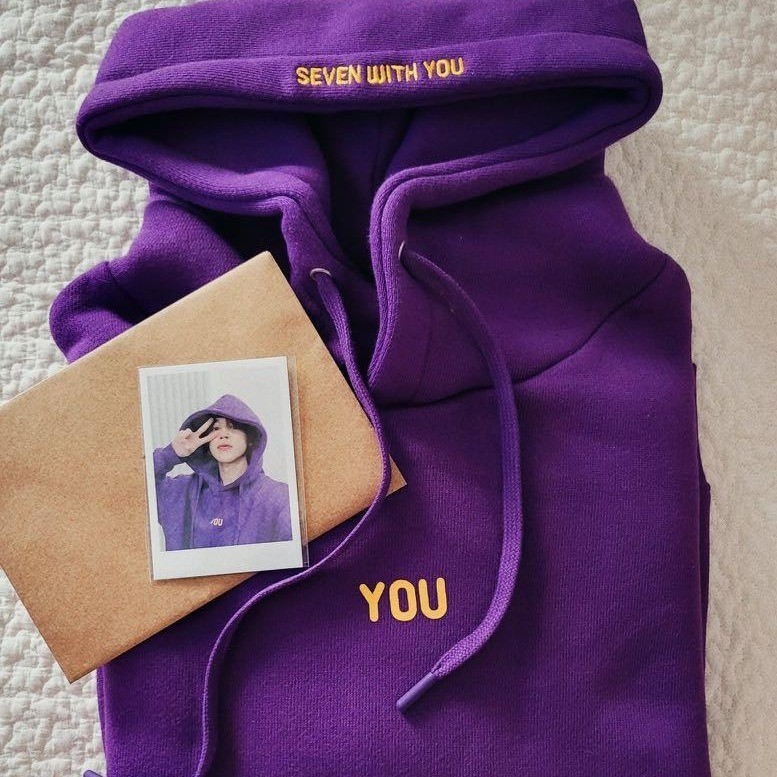 New Jimin Hoodie dirancang oleh Park Chi min, menampilkan Shuozhen dan Jin Nanjun sebagai pakaian du
