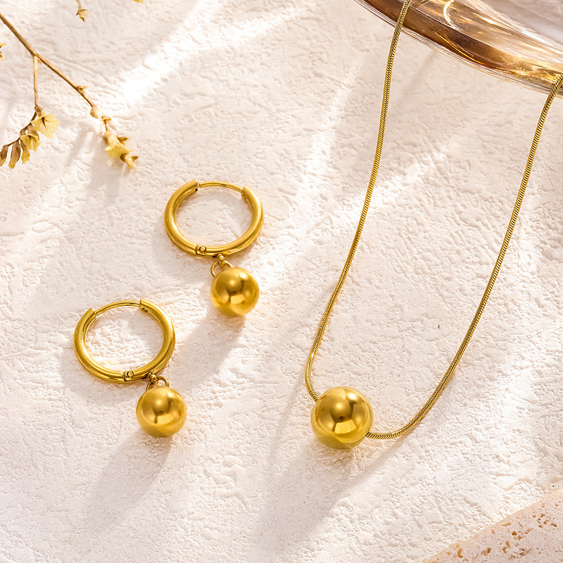 Grosir kalung anting-anting perhiasan set titanium baja titanium tinggi set perhiasan wanita grosir