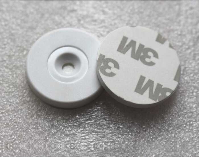 

Ntag216 ANTI-Metal Ntag213 NFC Tag Waterproof ABS Sticker Dia 30mm (paket 5)