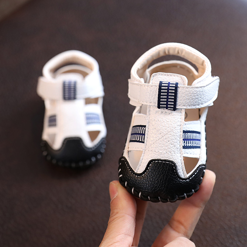 Sandal semi musim panas produk 0-1 tahun anak laki-laki berjalan kaki selulet lunak 6-12 bulan 8 sep