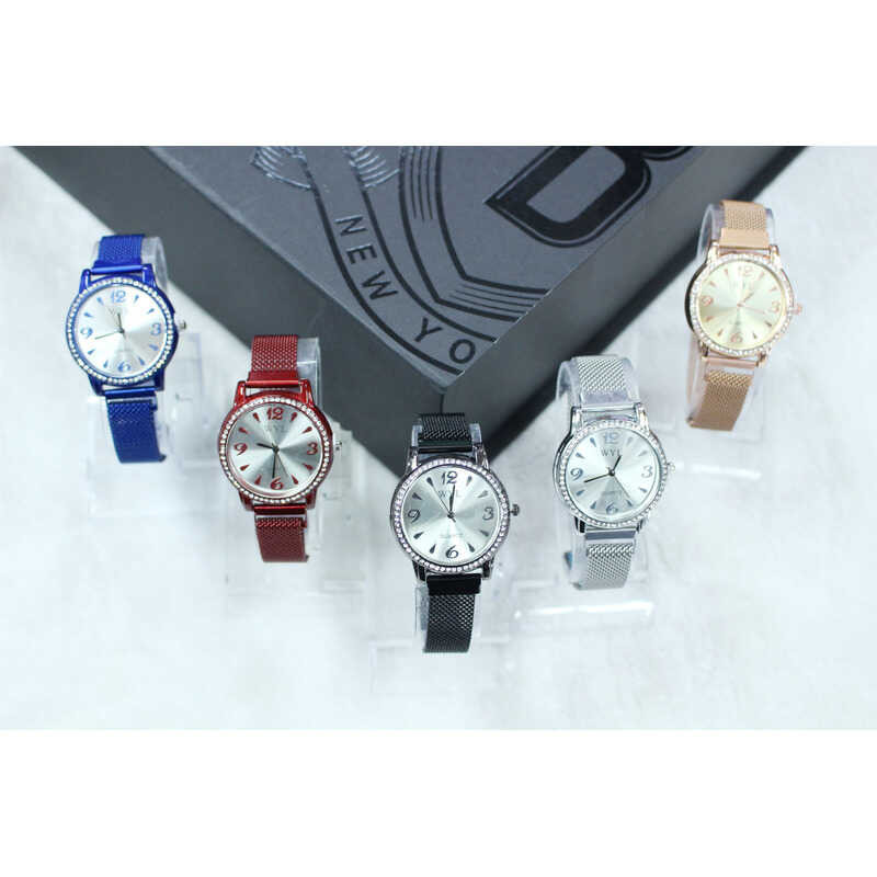 Fashion For Magnet Women · Ladies Wrist watches Quartz Female es Round Clock Crystal Watch Part