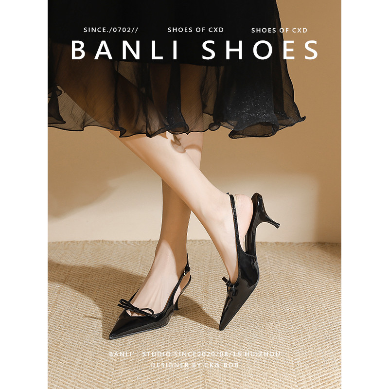 Banli kupu-kupu tertutut tinggi dengan hitam bungkus kepala sepatu wanita 2025 musim panas baru