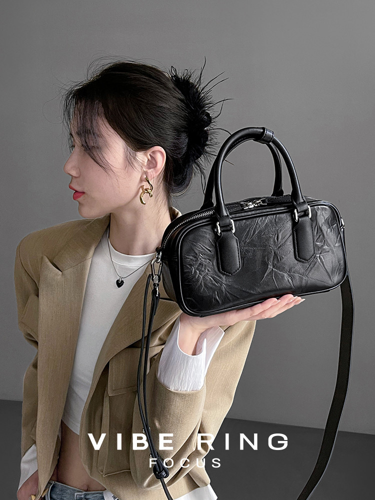 Hadiah untuk Hari Wanita 2025, pernikahan pacar, ulang tahun istri, satu tas bantal bahu