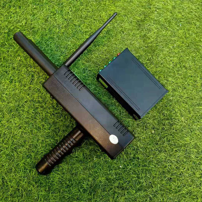 Emas asli di bawah tanah aks detektor logam 3D dengan signal antenna amplifier, remote detector