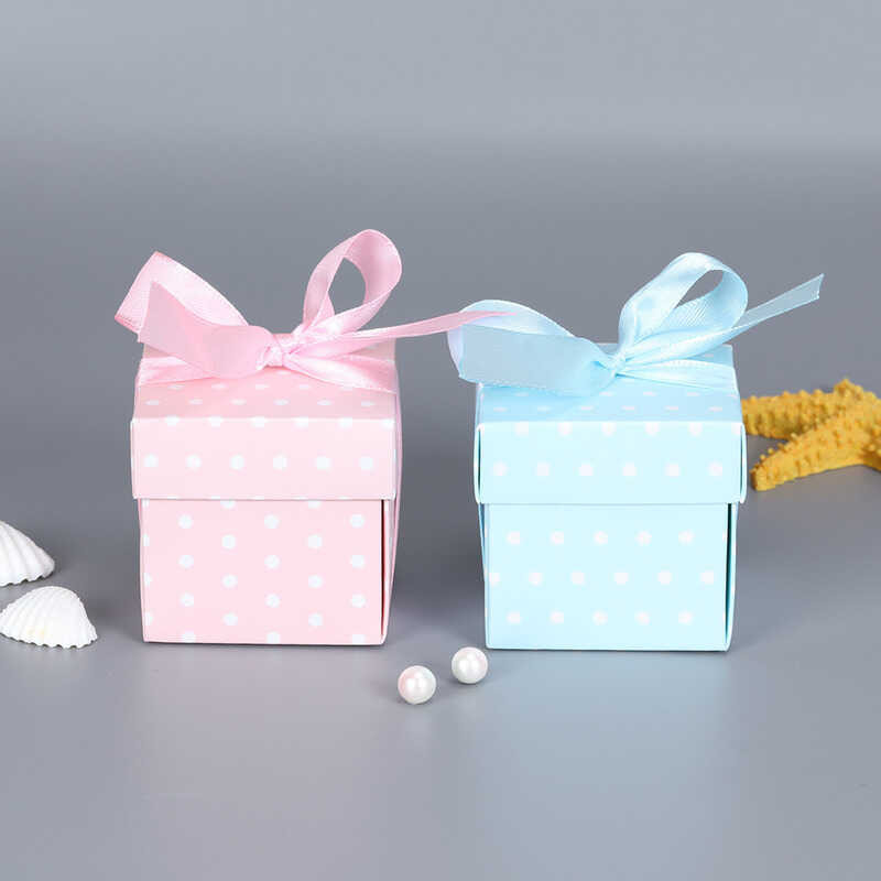 

10pcs 5*5*5cm Candy Wedding Favors and Gifts Chocolate Giveaways Box Party Supplies es