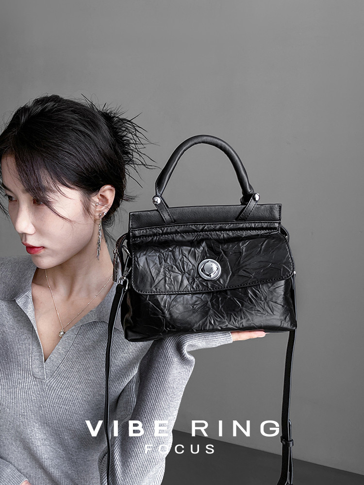 38 Wanita 2025 Hadiah Hari Ulang Tahun Romantis untuk Istri Pacar Gadis Tas Bahu Praktis