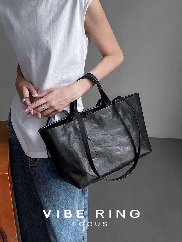 2025 38 Hari Wanita Hadiah untuk istri hadiah ulang tahun high-end pacar tas bahu mewah ringan