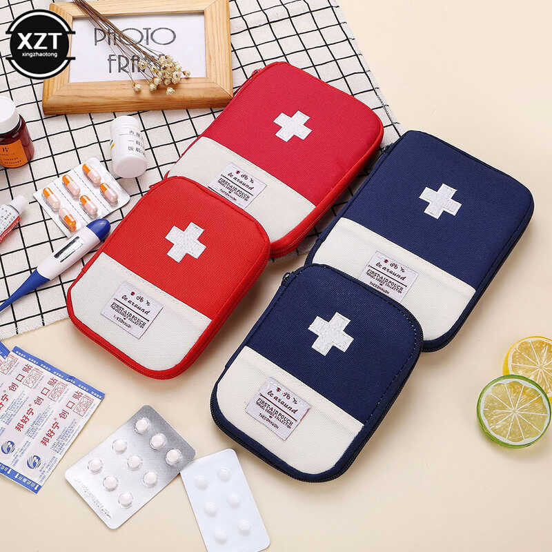 ￥ Bantuan Pertama Portable Kit Travel Outdoor Mini Medical Storage Camping Emergency Survival Bag