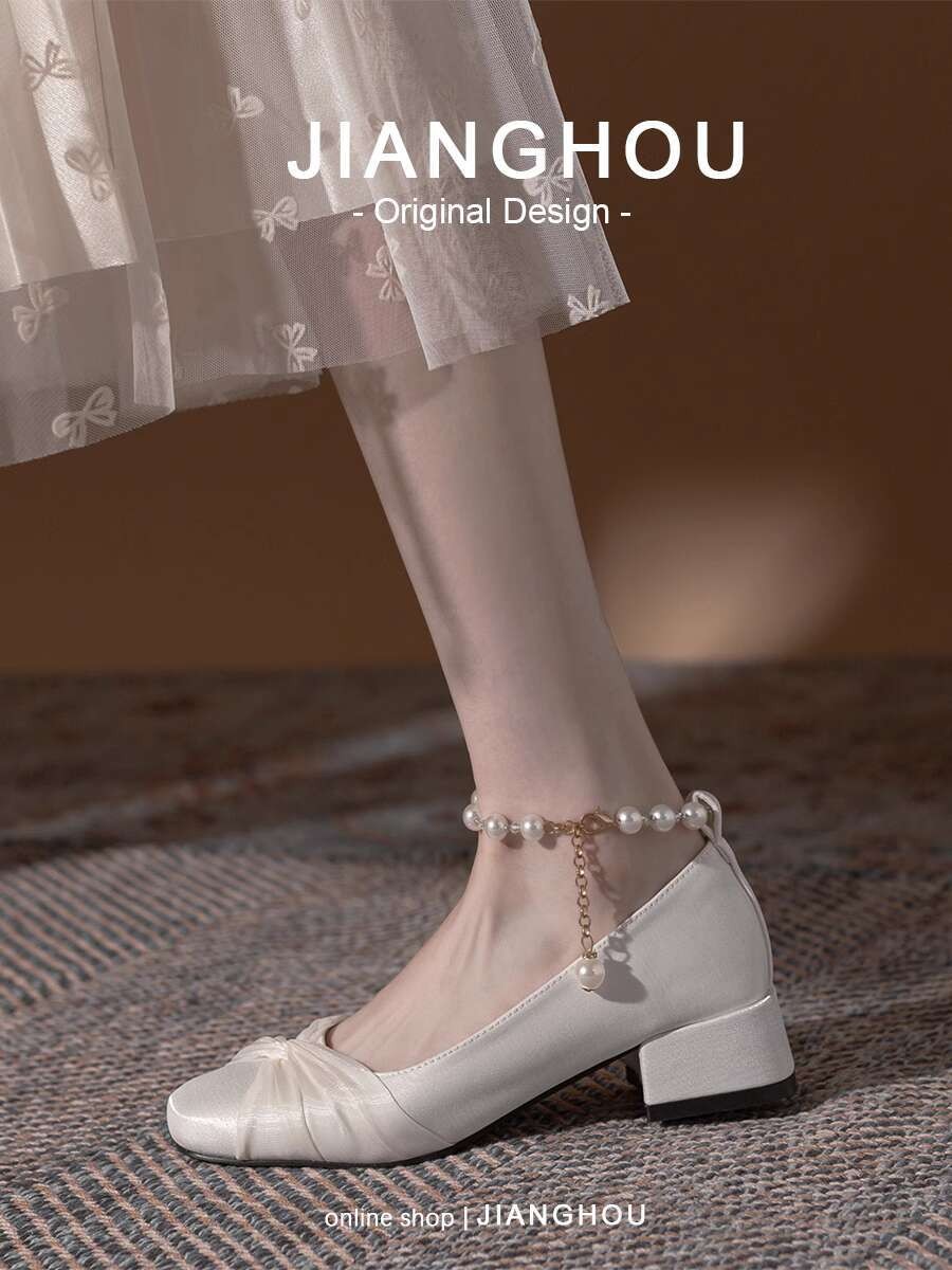 Kulit asli~Sepatu perempuan seniman Perancis lembut rok yang cocok putih Mary Jane tumit tinggi muti
