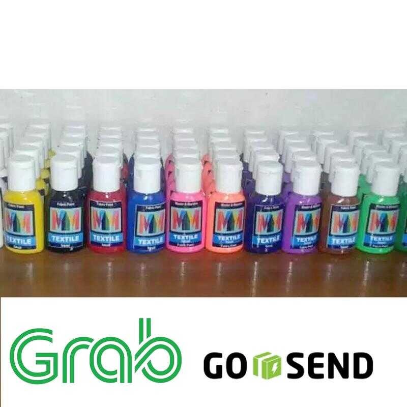 

cat lukis kain sepatu kaos tas jilbab topi denim kanvas