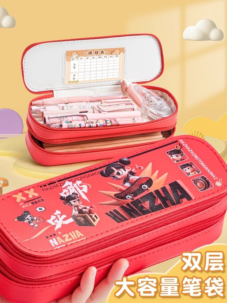 

Tempat Pensil Pensil Dua Lapis Multi-fungsi Kapasitas Besar untuk Siswa Sekolah Dasar Laki-laki Penampilan Tinggi Kartun Lucu Nezha Import