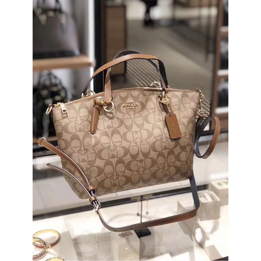 Gudang Hong Kong counter kotak kulit yang asli tas dumpling pakar rekomendasi ahli seleksi barang ba