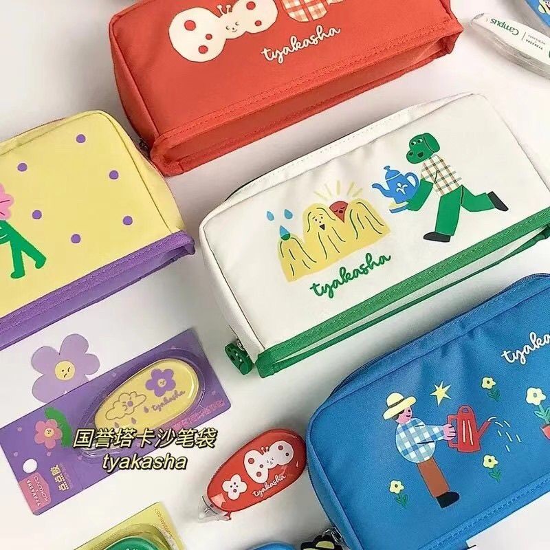 

kokuyo KOKUYO Tas pensil HACO gabungan ketiga Takasha memiliki tas pensil penyimpanan berdiri yang