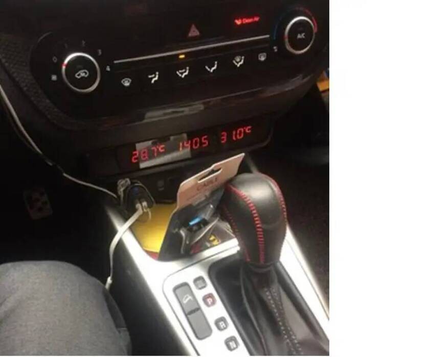 + Voltmeter Termometer + Jam DC12v Monitor Mobil Digital LED Tegangan Waktu Suhu Dalam/Luar Ruangan